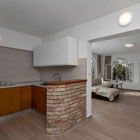 Apartman Rubin-5 By Interhome *